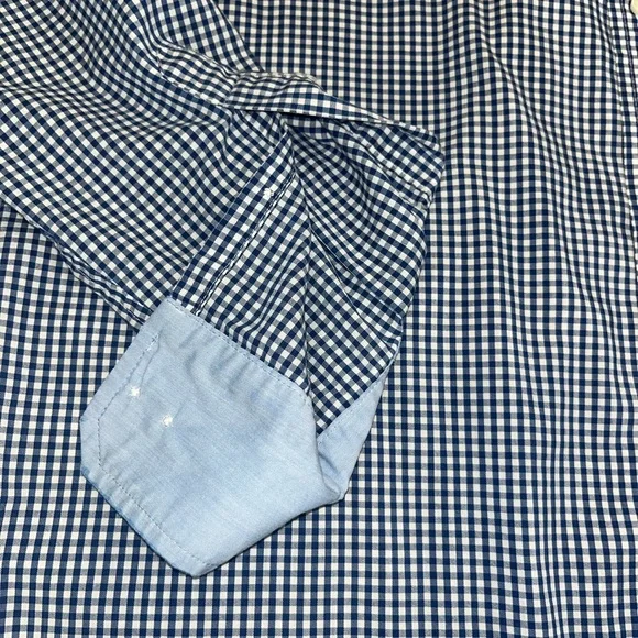 MENS IZOD LONG SLEEVE BUTTON DOWN NAVY BLUE GIHAM NON IRON WRINKLE FREE LARGE - Picture 5 of 7